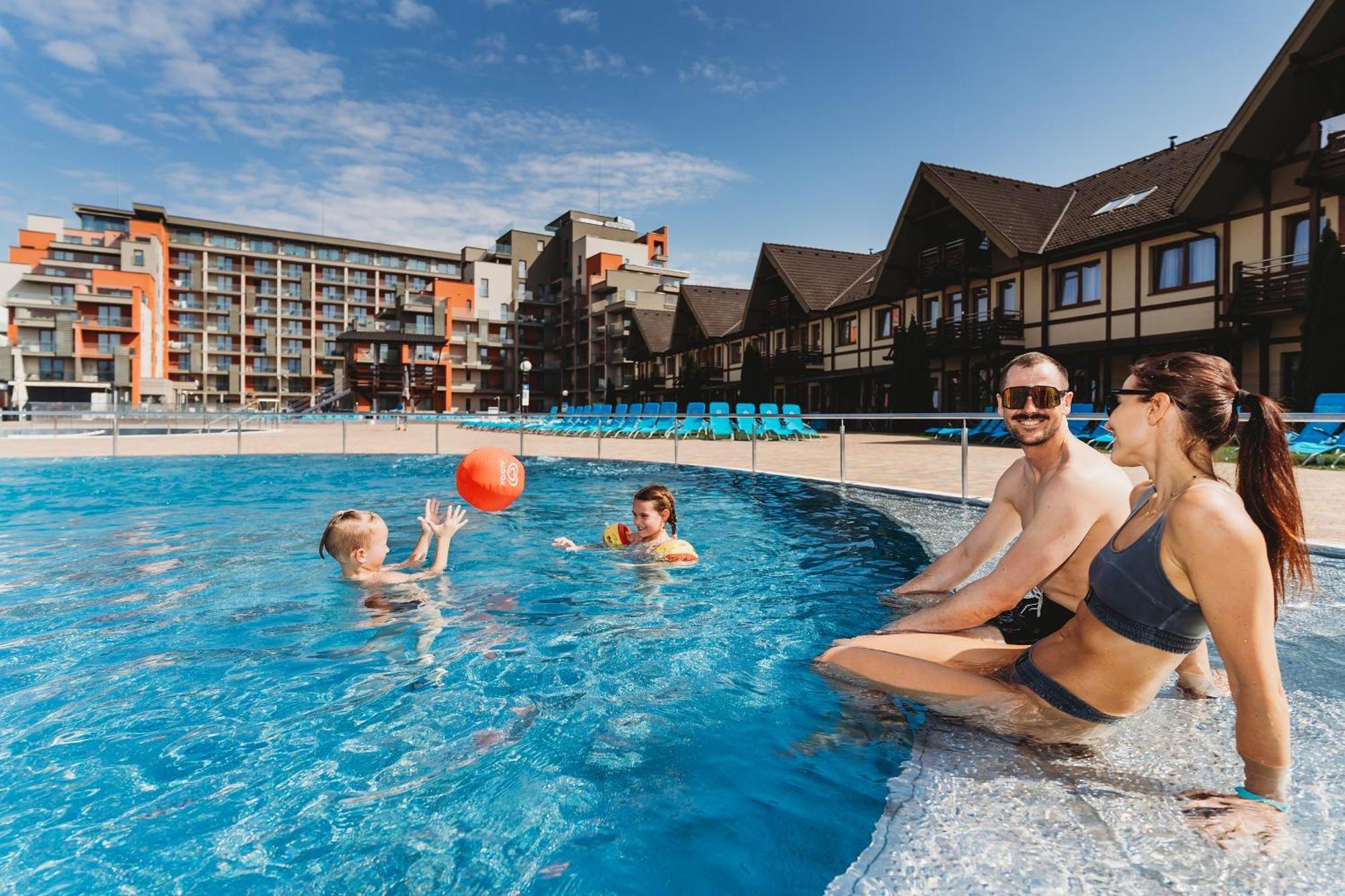 Hotel Akvamarin 4*